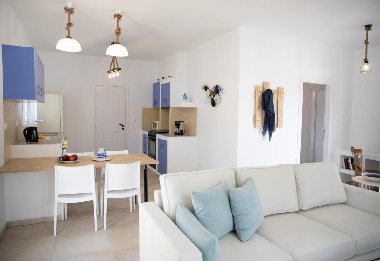 Sunny Bay Villa Agia Marina  Bagian luar foto