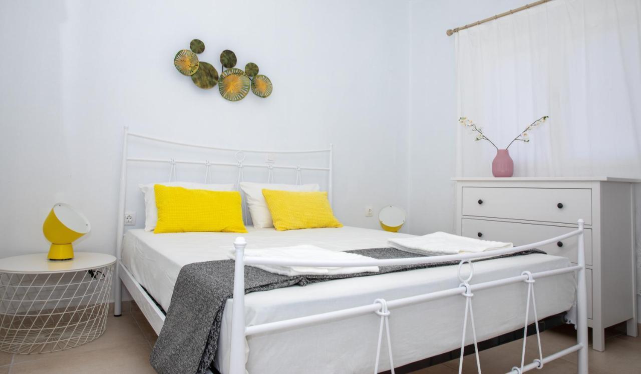 Sunny Bay Villa Agia Marina  Bagian luar foto