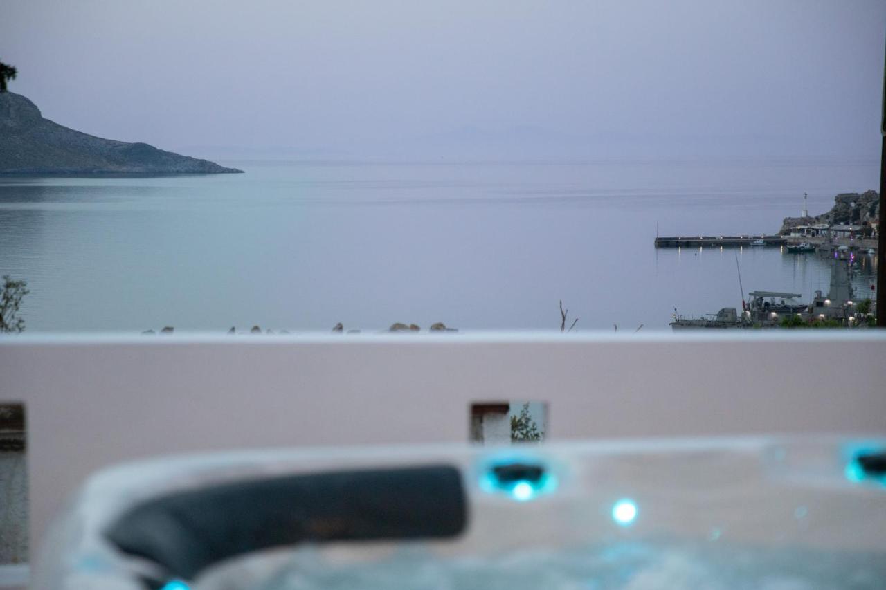 Sunny Bay Villa Agia Marina  Bagian luar foto