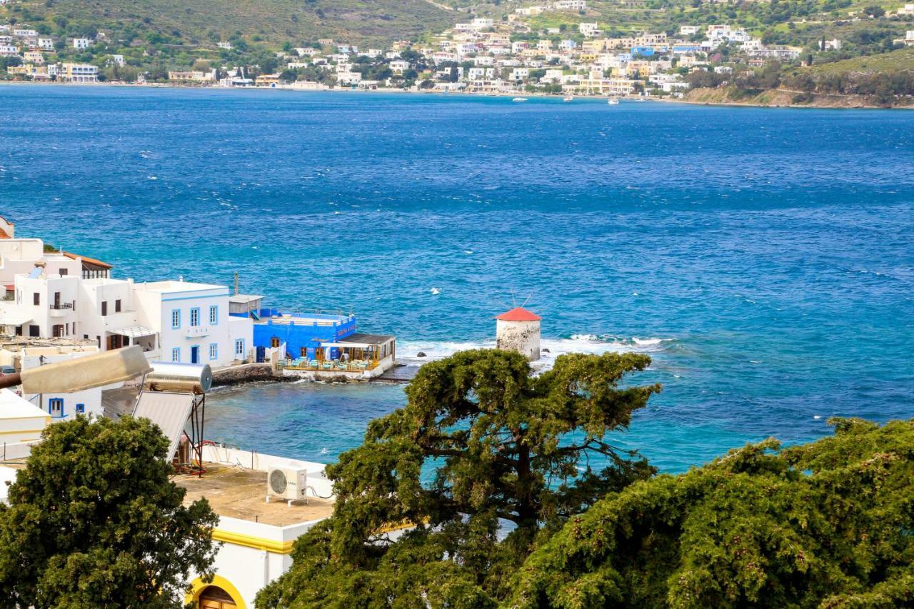 Sunny Bay Villa Agia Marina  Bagian luar foto